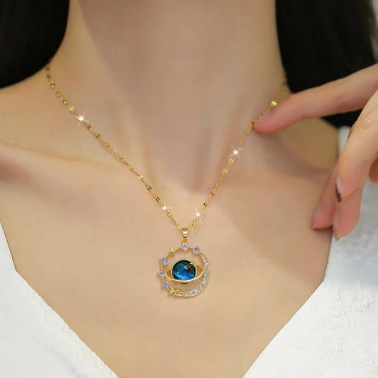 Exquisite Starry Sky Planet Light Luxurious Gorgeous Necklace Stars and Moon