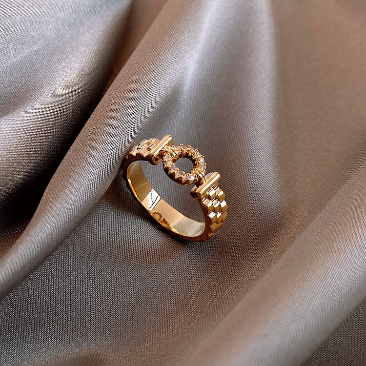 New Style Luxury Hollow Ring Fashion