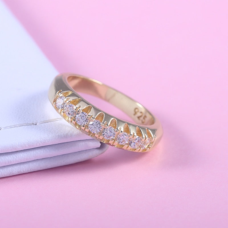 Luxury Noble Style Golden Ring With Tiny Cubic Zircon Stone