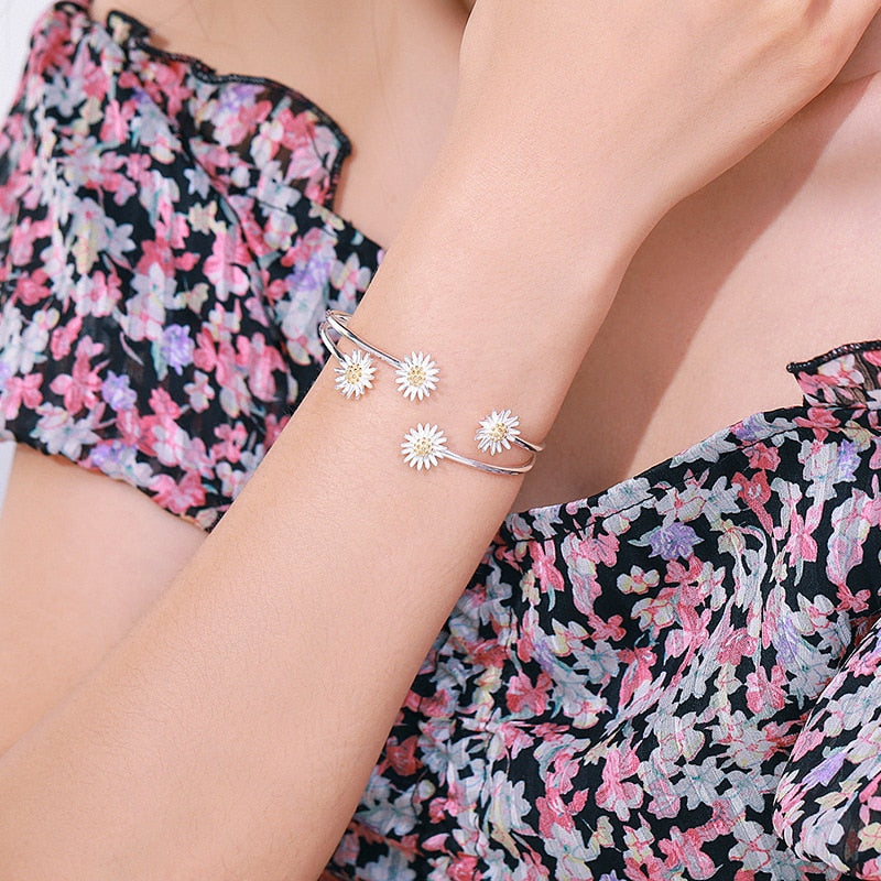 925 Sterling Silver Daisy Flower Charm Bracelet For Women